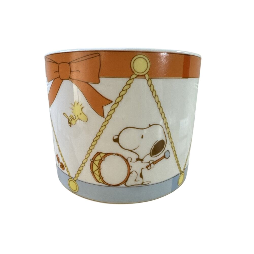 Vintage 1970s Snoopy Woodstock Drum Planter 4" Ceramic Peanuts Made in Japan Vtg